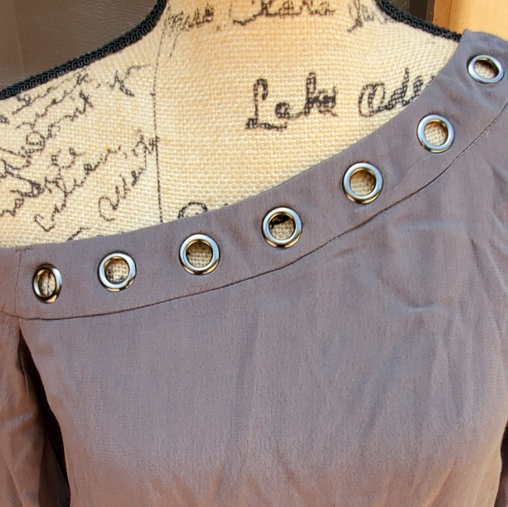 One shoulder top - Picture 5 of 5
